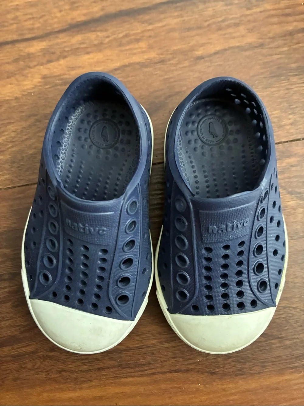 Native Kids Slip-On Water Shoes in Navy and White